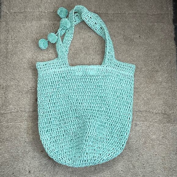 btb Blue Riley Straw Pom Pom Shoulder Tote Bag - Picture 1 of 5